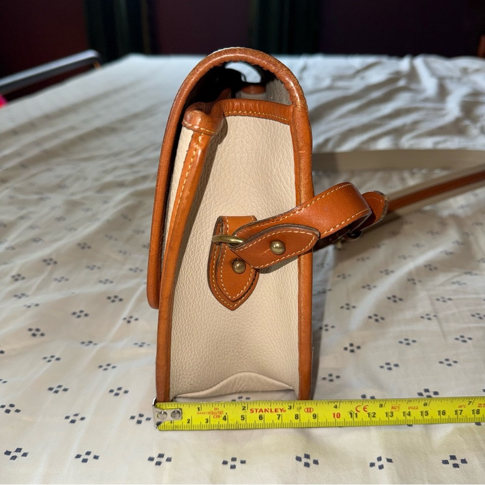 Vintage Dooney & Bourke Surrey crossbody bag All-Weather Leather - Picture 7 of 8